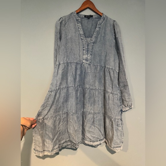 Velvet Heart Chambray Long Sleeve Dress - Picture 6 of 8